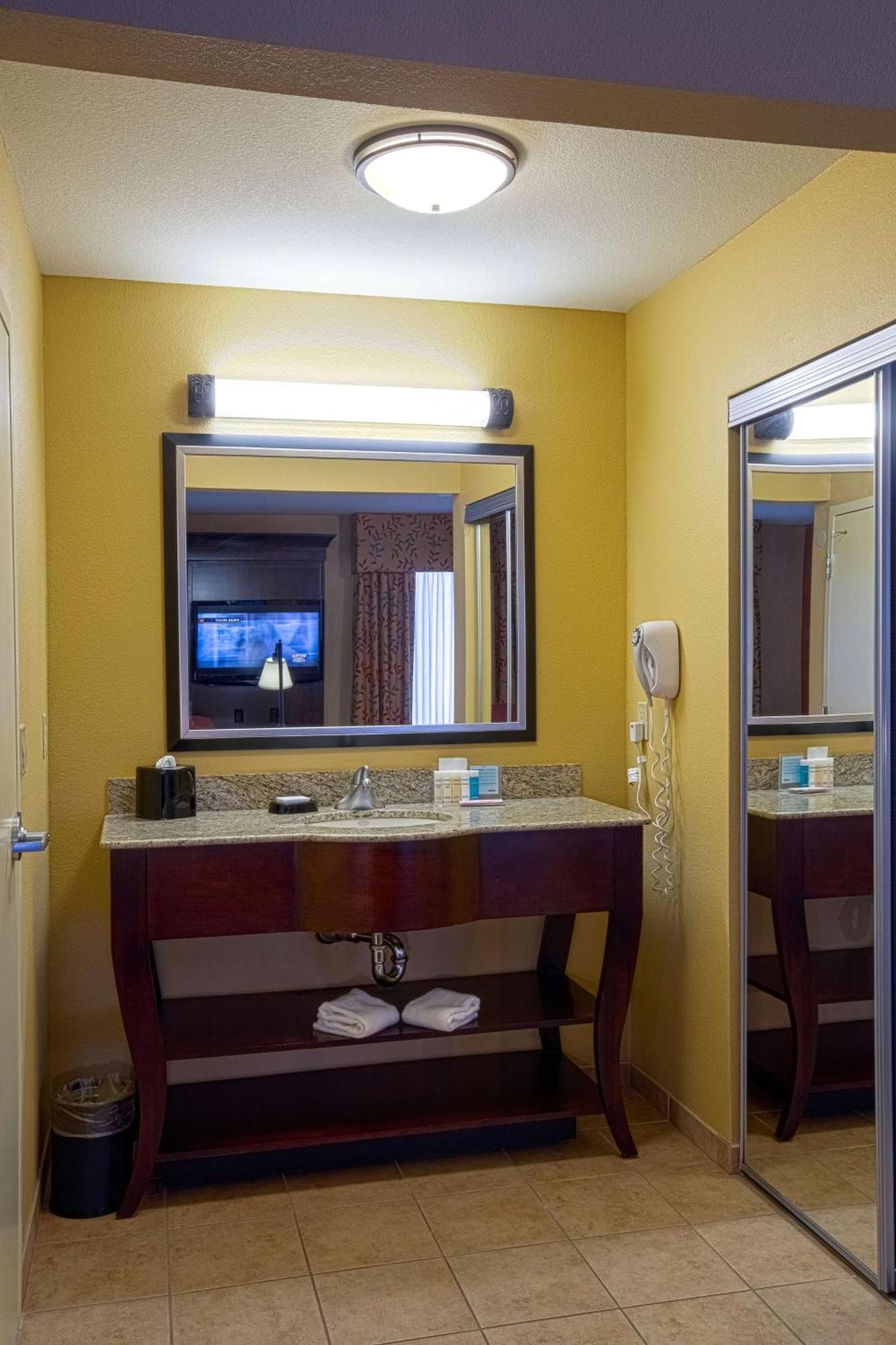 Hampton Inn & Suites Sacramento-Elk Grove Laguna I-5 Bagian luar foto