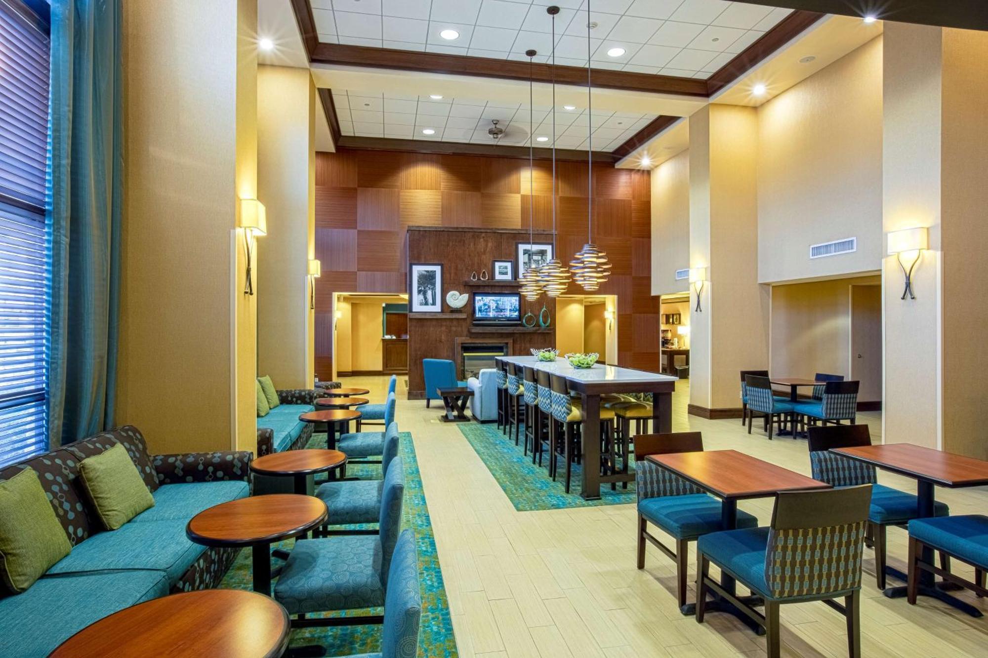 Hampton Inn & Suites Sacramento-Elk Grove Laguna I-5 Bagian luar foto