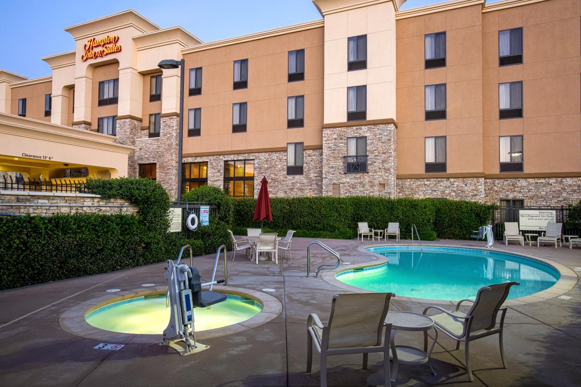 Hampton Inn & Suites Sacramento-Elk Grove Laguna I-5 Bagian luar foto